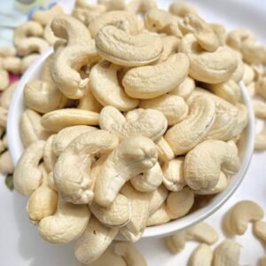 Cashew Nut (Vietnam Size 320)