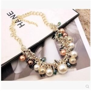 Pearl Crystal Necklace Exaggerated Clavicle Chain Necklace Women